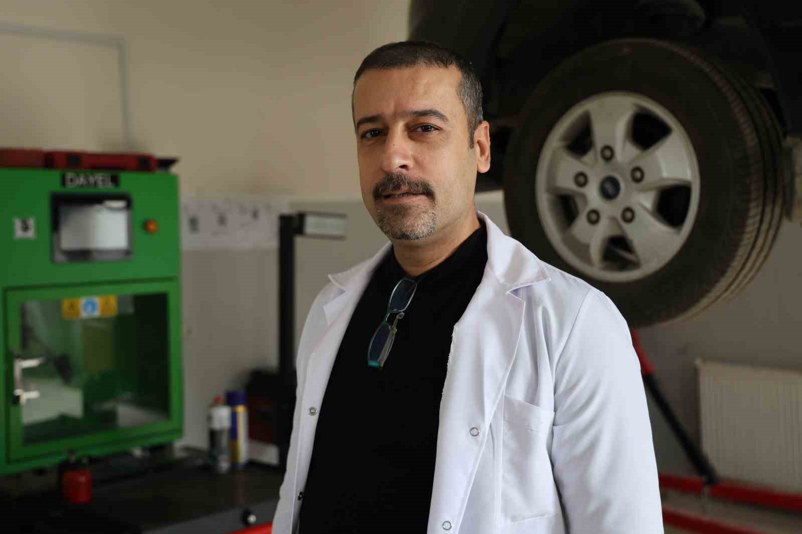 Diyarbakır’da kız ve erkek öğrenciler aldıkları eğitimlerle otomotiv sektörüne giriyor
