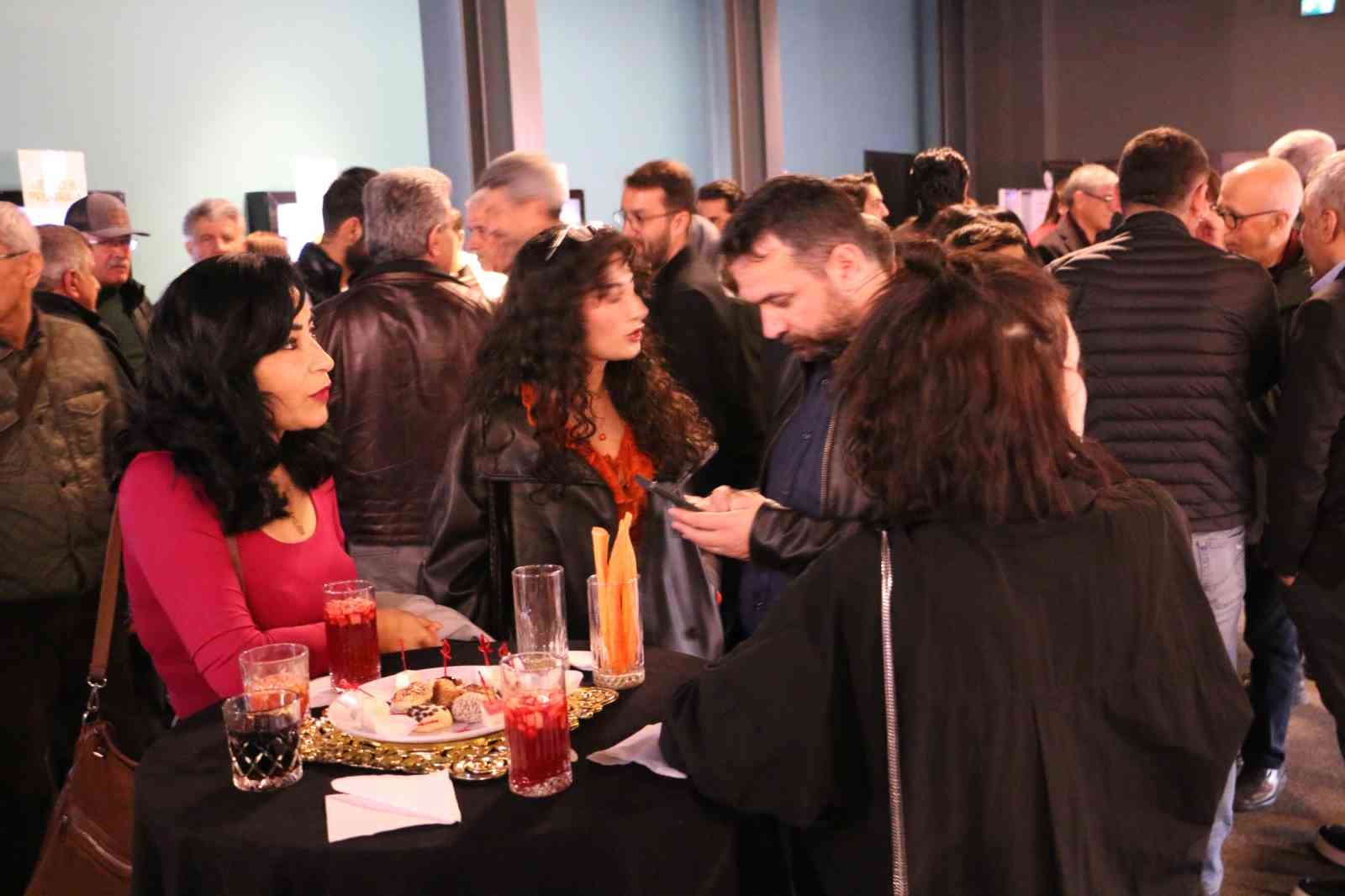 Diyarbakır’da ‘Uçan Köfteci’ filminin galası yapıldı
