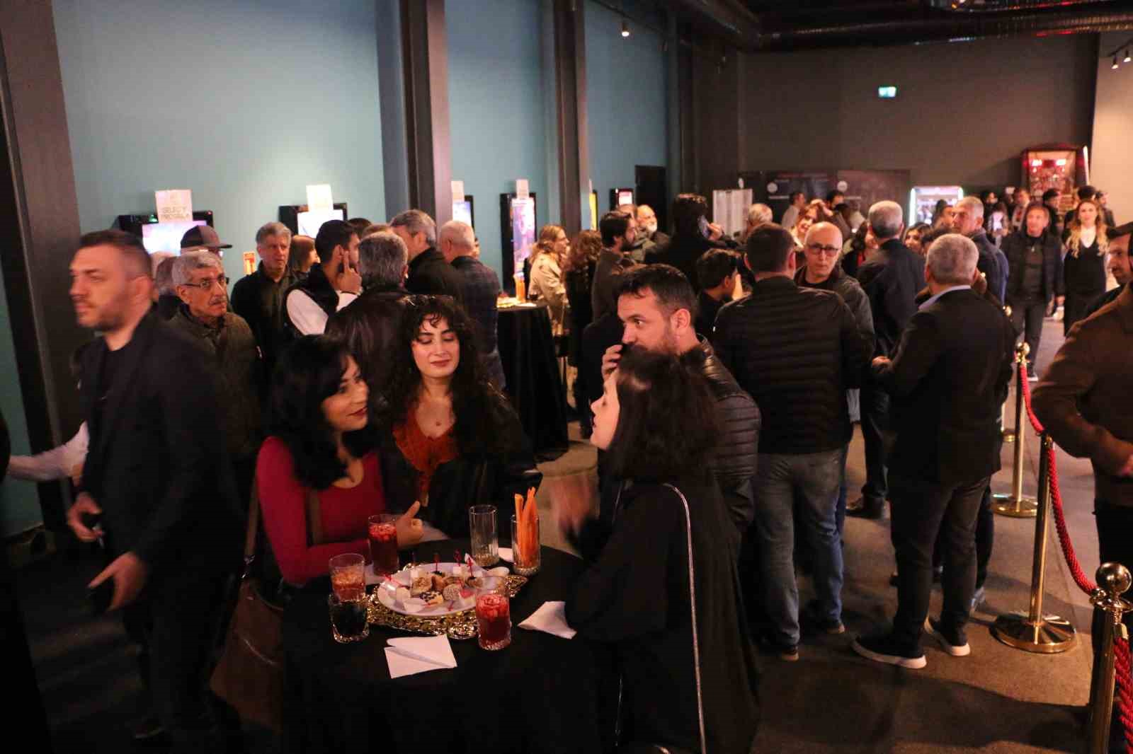 Diyarbakır’da ‘Uçan Köfteci’ filminin galası yapıldı
