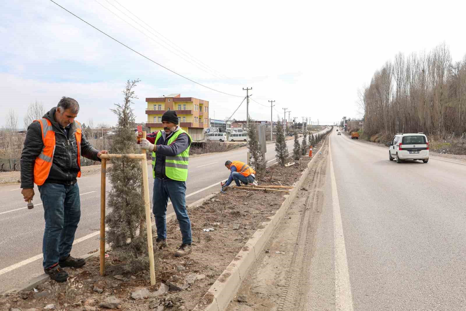 Diyarbakır’da üstyapı çalışmaları
Diyarbakır’da üstyapı çalışmaları