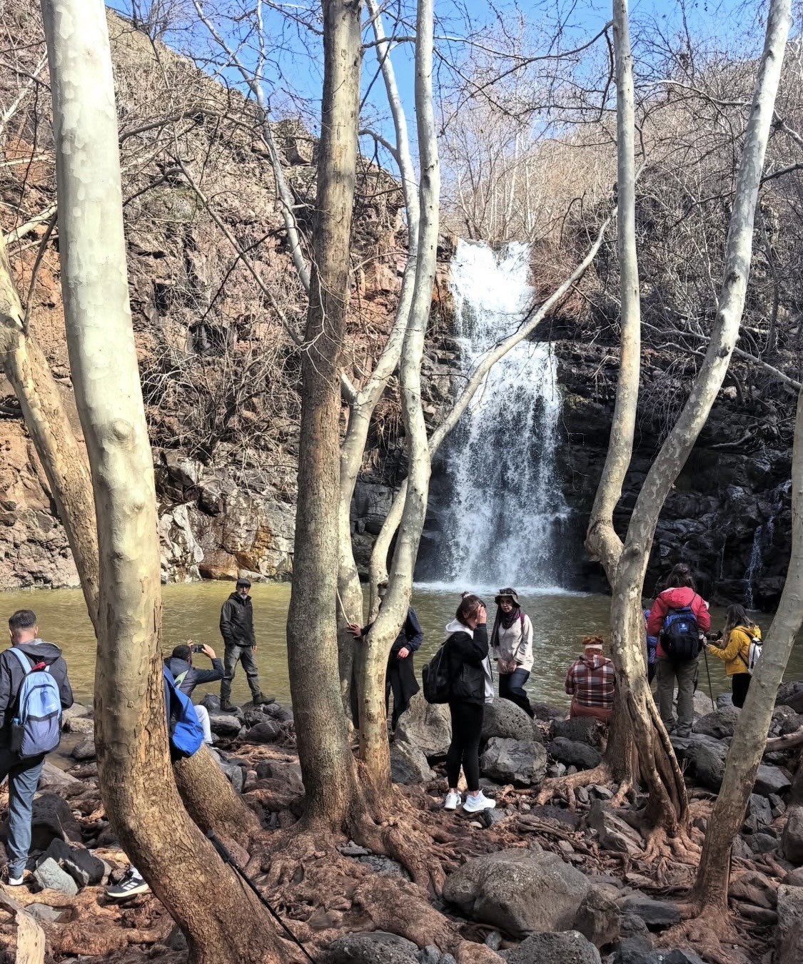 Diyarbakır’da yağışların artması ile coşan şelaleler ziyaretçi akınına uğruyor
