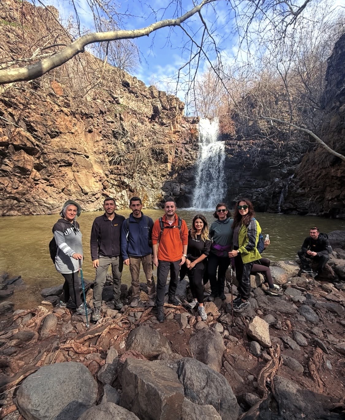 Diyarbakır’da yağışların artması ile coşan şelaleler ziyaretçi akınına uğruyor
