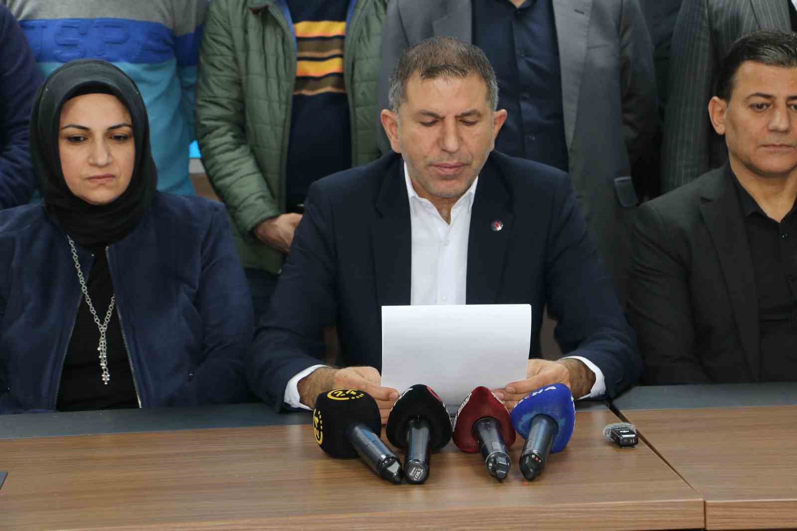 Diyarbakır’dan "Milli ve manevi değerlere sahip çıkın" talebi
