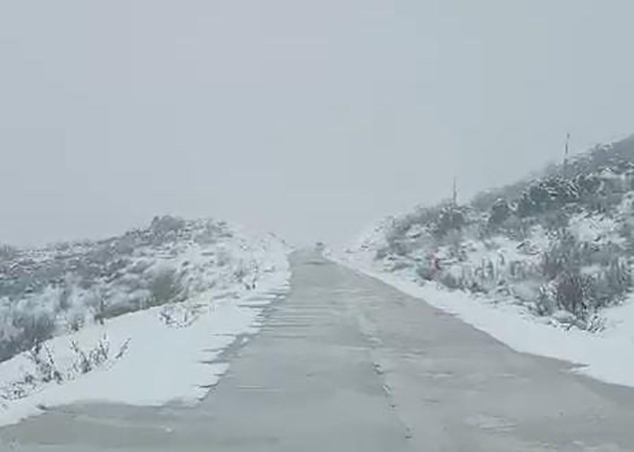 Diyarbakır’ın iki ilçesinde kar yağışı
