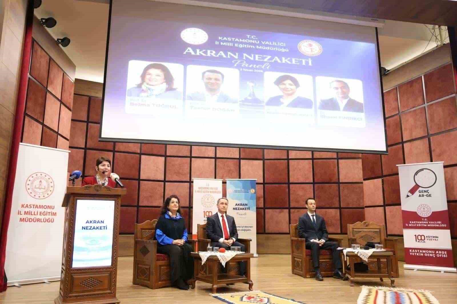 Doç. Dr. Mustafa Otrar: "Çocuklarımız hayatın her alanında gördükleriyle yetişirler"
