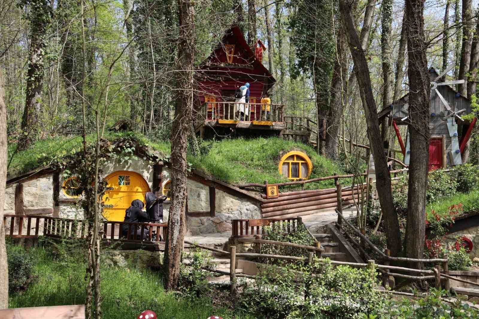 Doğaseverlerin uğrak noktası Ormanya bahara "merhaba" dedi
