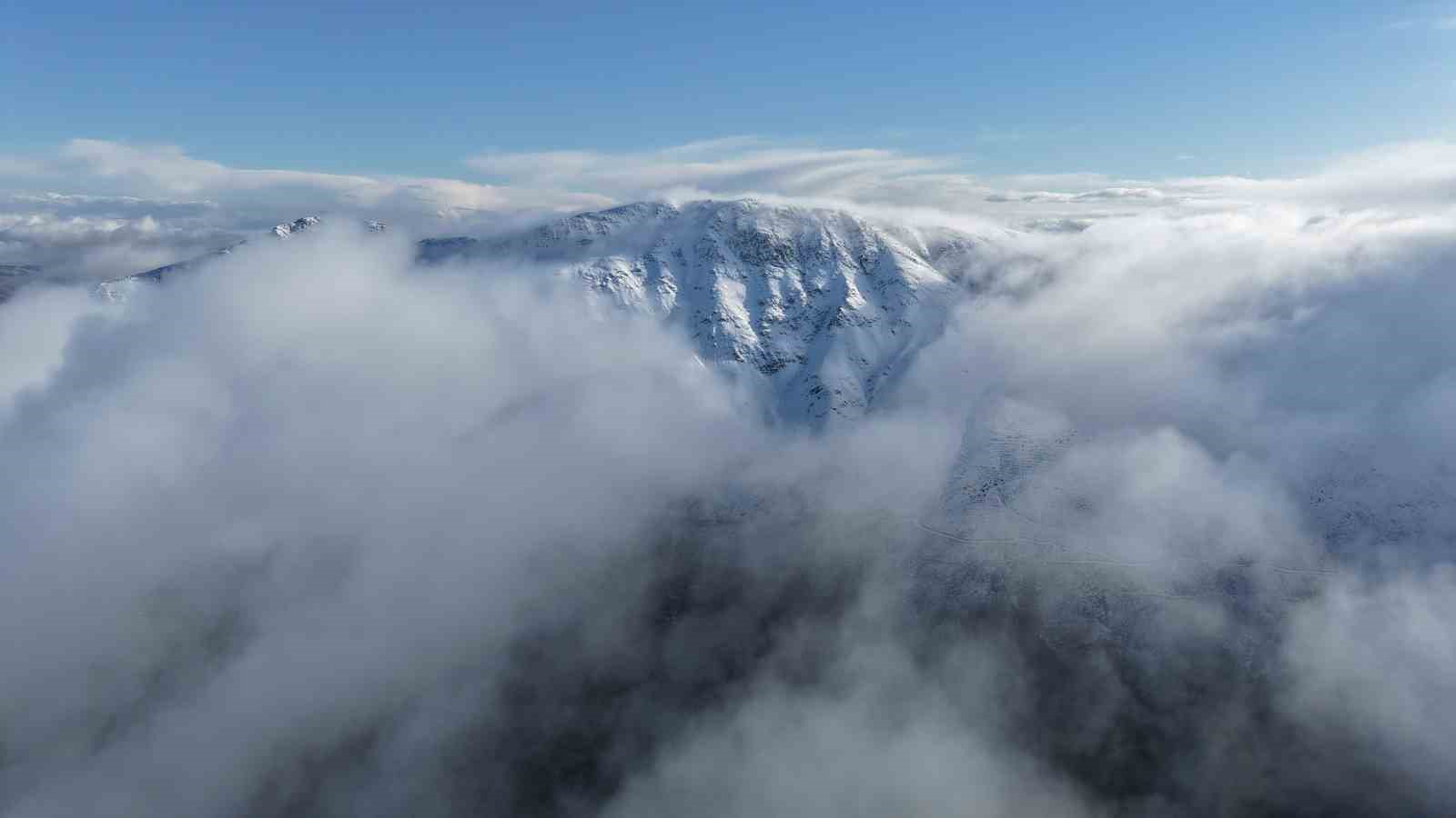 Doğu Anadolu’da kar, Avrupa manzaralarını anımsatıyor

