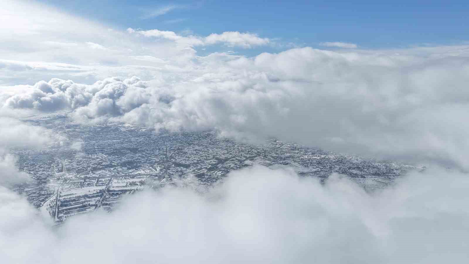 Doğu Anadolu’da kar, Avrupa manzaralarını anımsatıyor
