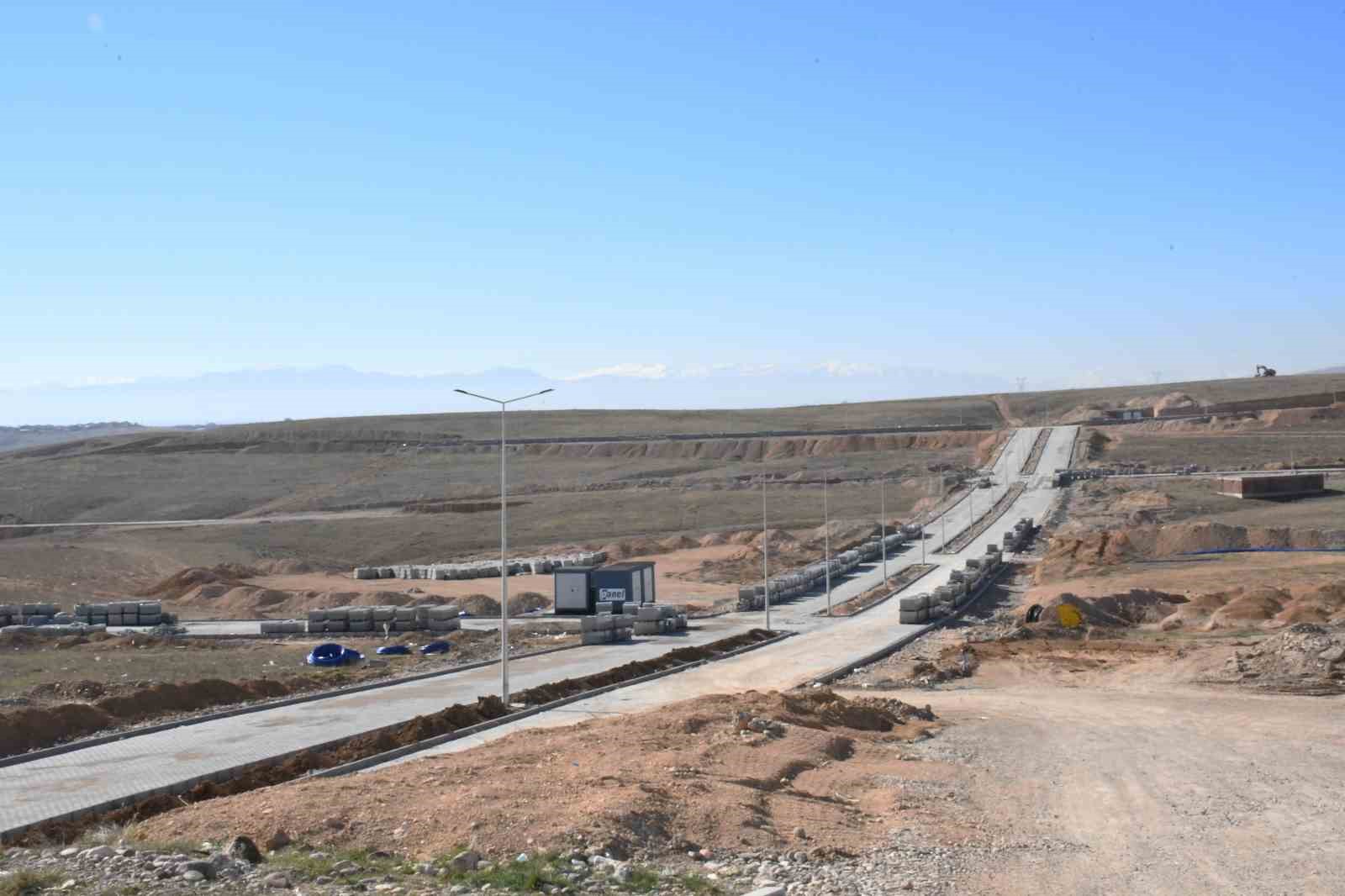 Doğu Anadolu’nun en büyük Tarıma Dayalı İhtisas OSB’sinde sona doğru
