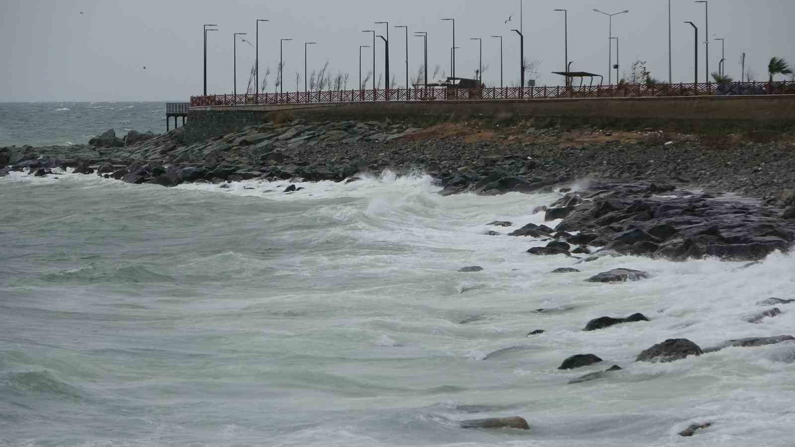 Doğu Karadeniz’de fırtına
