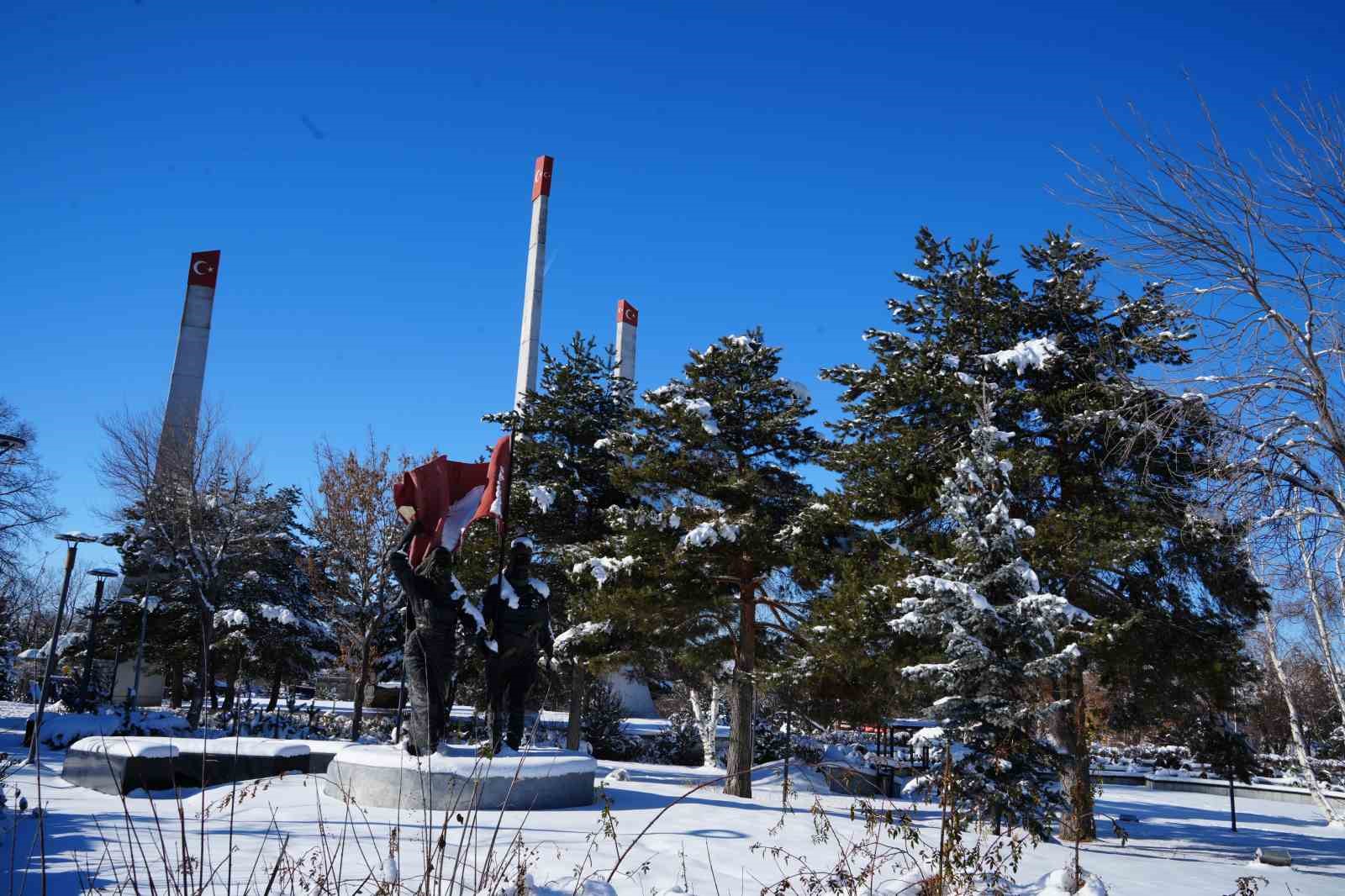 Doğu’da aralıklı kar yağışı bekleniyor
Doğu’da aralıklı kar yağışı bekleniyor