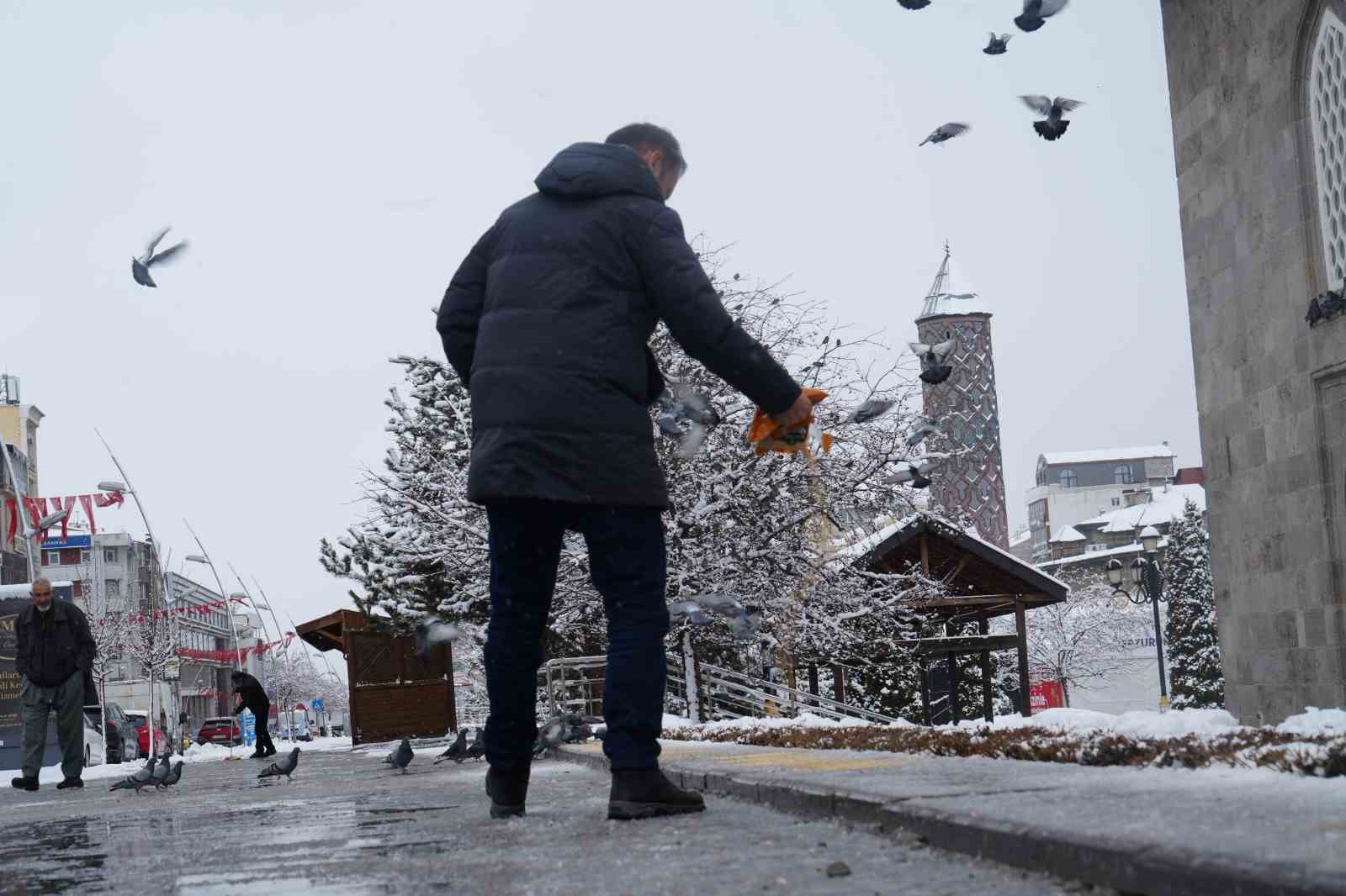 Doğu’da kar yağışı devam ediyor
