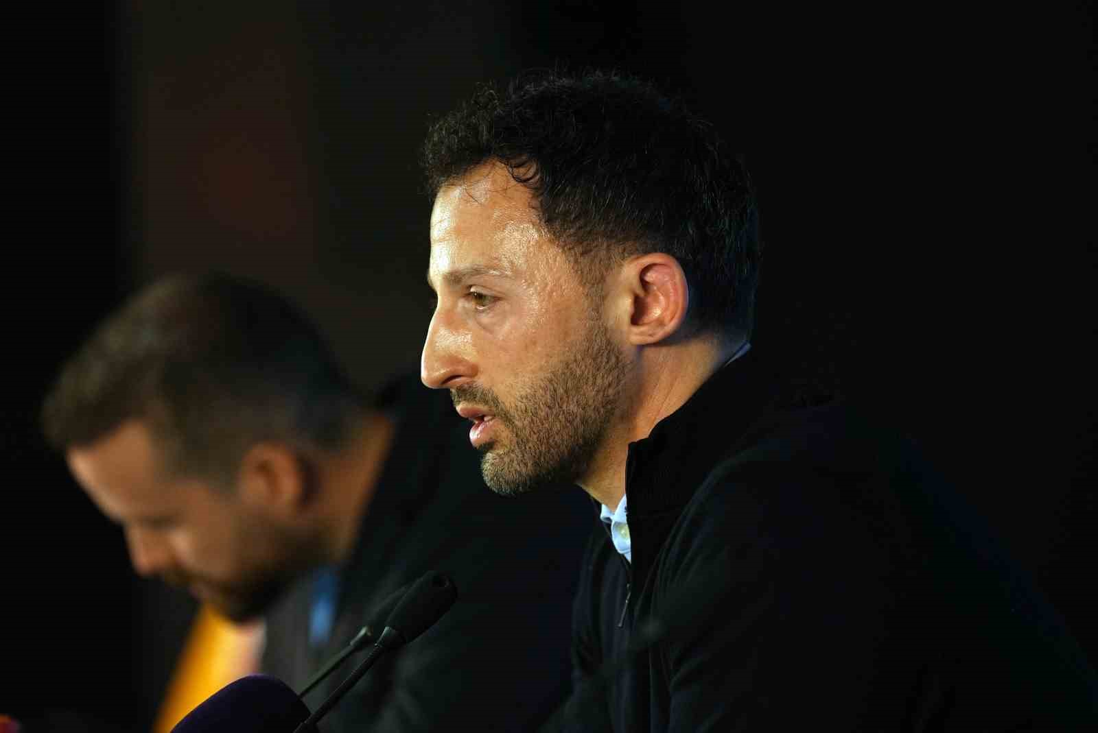 Domenico Tedesco: "Bu akşam gol atamamamız çılgınca geliyor"
