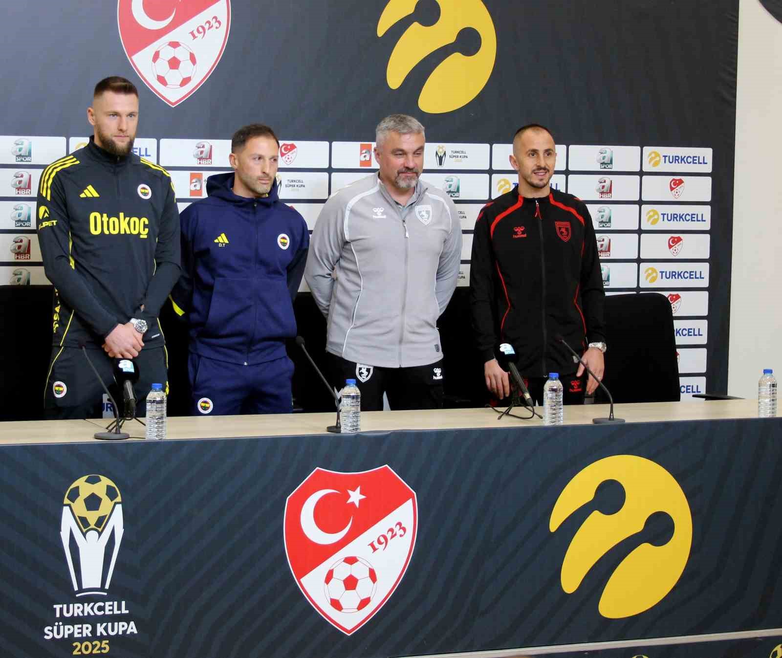 Domenico Tedesco: "Bu maç için hazırız"
Domenico Tedesco: "Bu maç için hazırız"