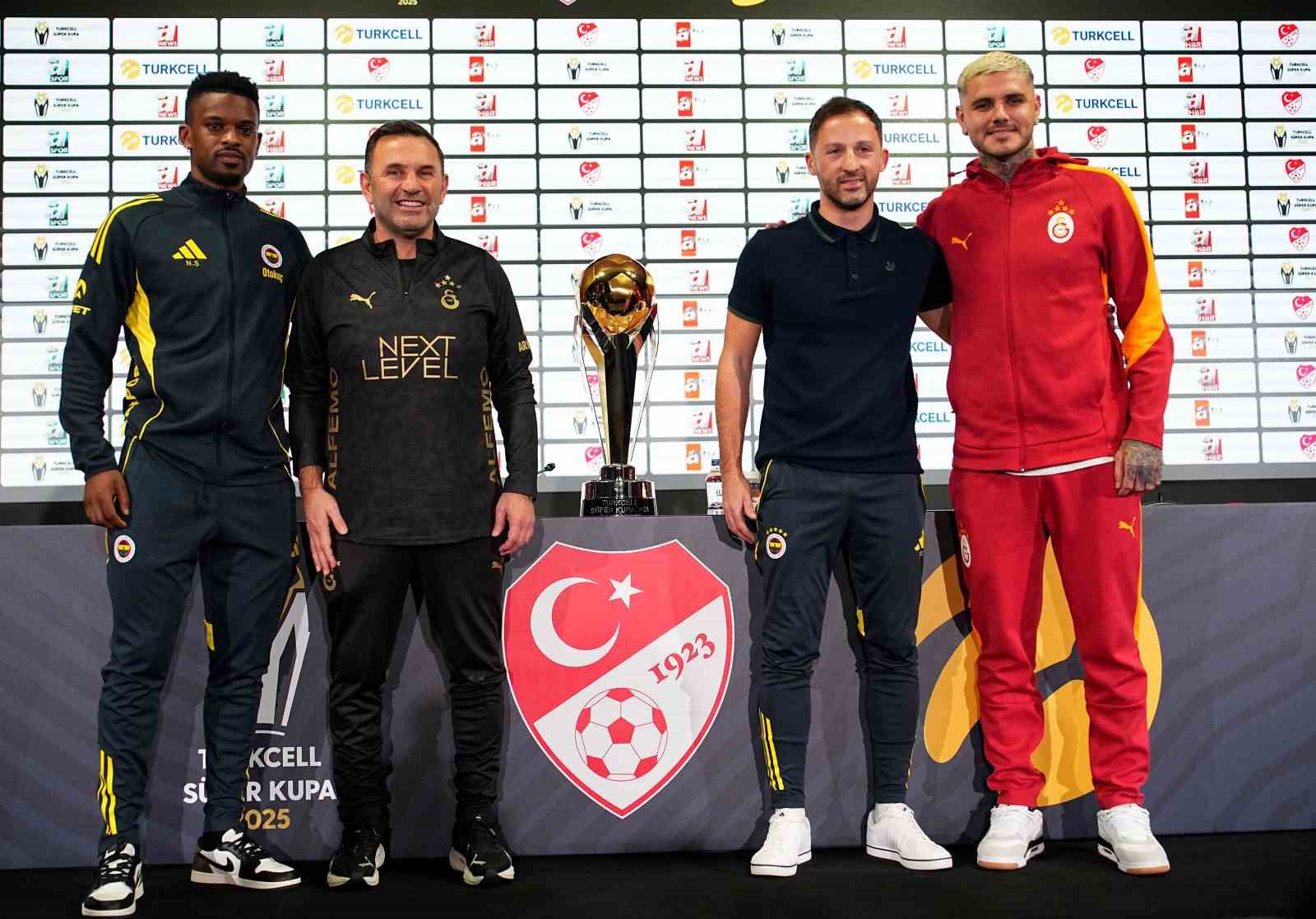 Domenico Tedesco: "Takım olarak bu maç için sabırsızlanıyoruz"
Domenico Tedesco: "Takım olarak bu maç için sabırsızlanıyoruz"