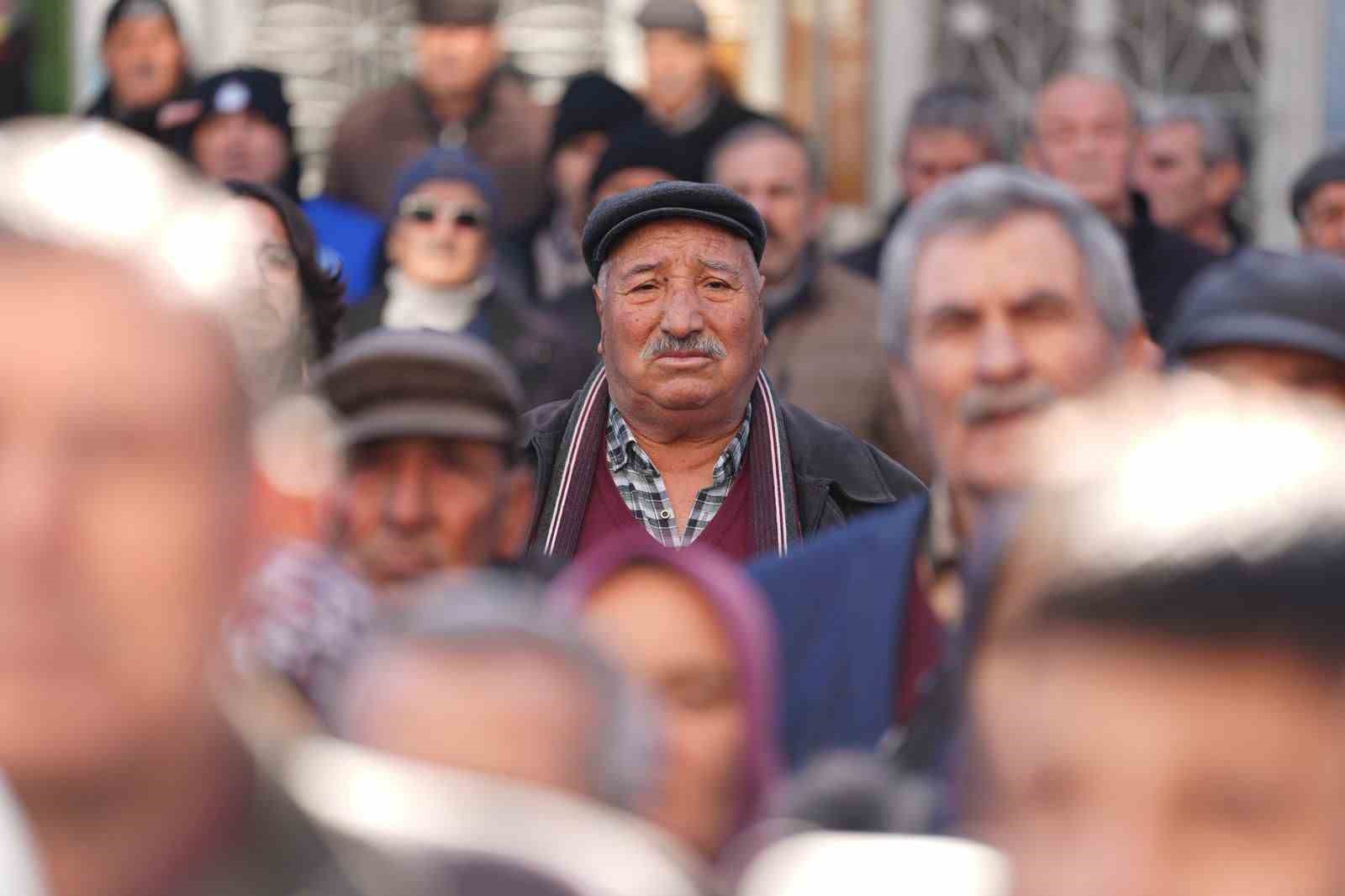 Don zararına karşı Manisa Büyükşehir’den üreticiye destek
