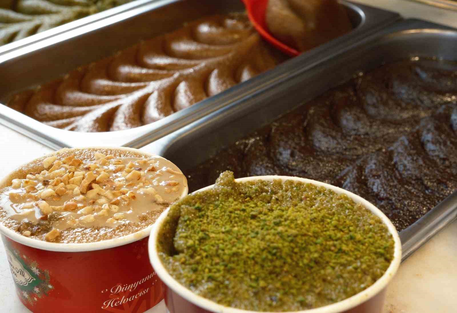 Dondurmalı irmik helvası iftarda hafif tatlı isteyenlerin tercihi olacak

