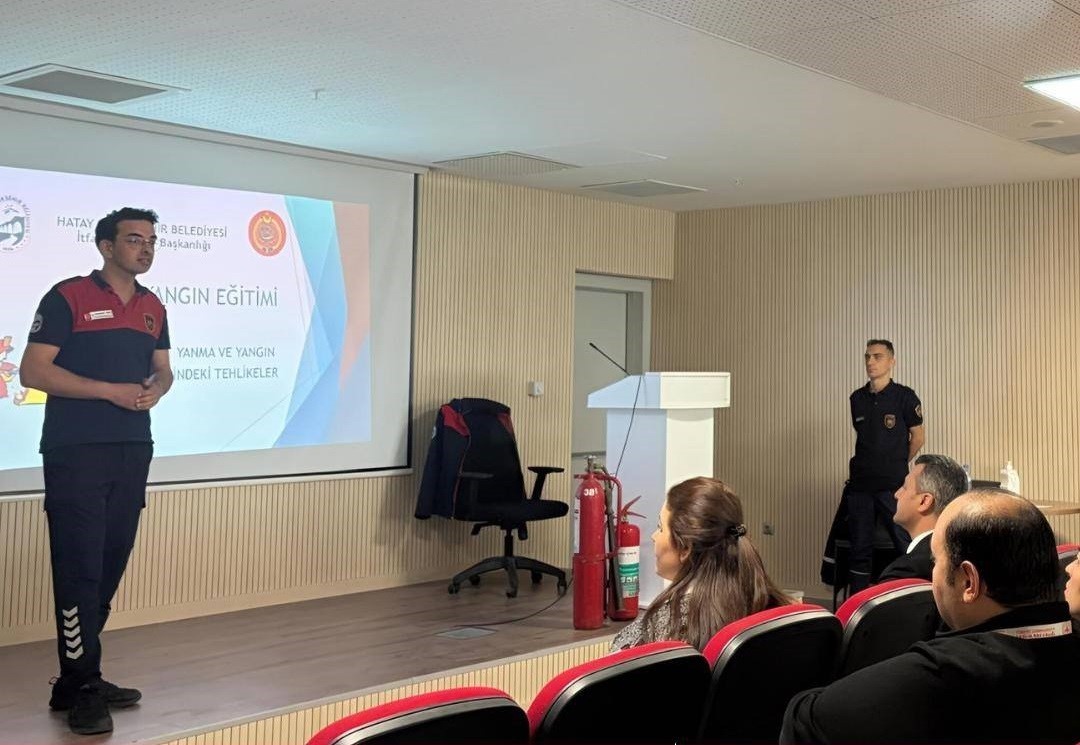 Dörtyol Devlet Hastanesi’nde yangın güvenliği eğitimi
