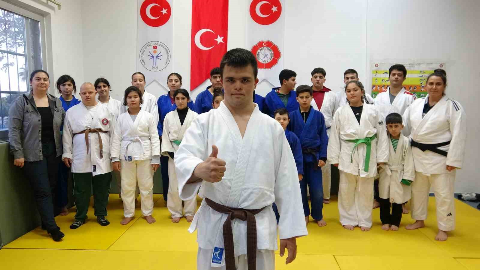 Down sendromlu judocu Mustafa Erbil, Dünya Şampiyonası yolunda
