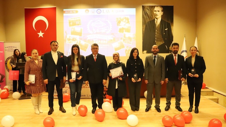 DPÜ’de "Aile Üniversitesi" ilk mezunlarını verdi
