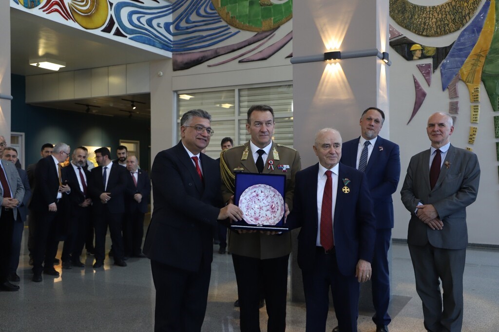 DPÜ’de "Misafirperver Bir Devlet" başlıklı konferans ve sergi
