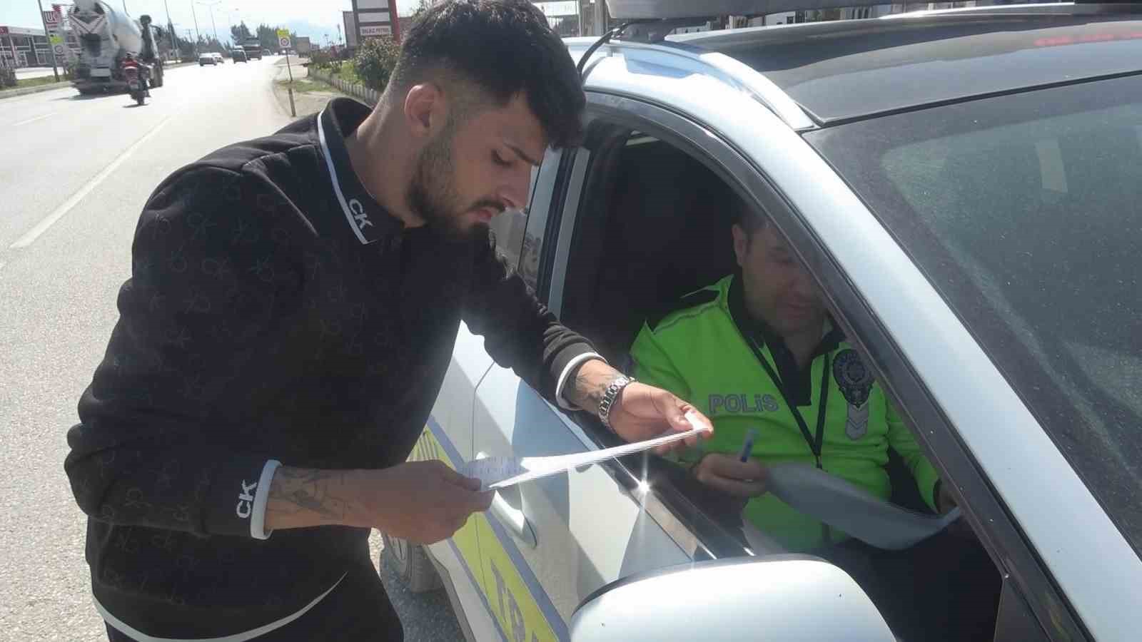 Dronlu denetimde kırmızı ışıkta geçtiği için ceza yiyen sürücü: "Keşke bilerek geçseydim de en azından vicdanım rahat olsaydı"
