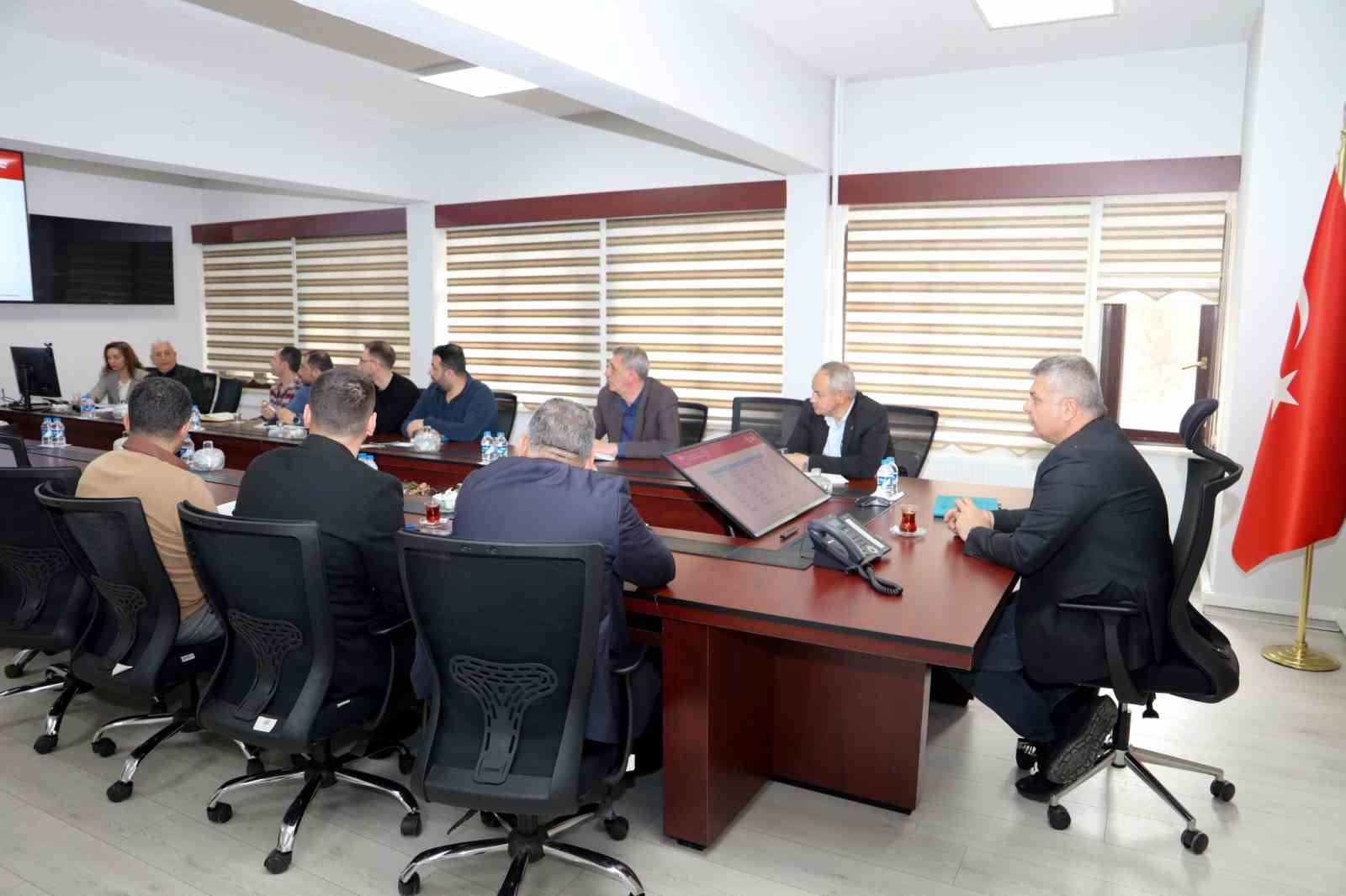 DSİ 8. Bölge Müdürlüğü’nde sulama değerlendirme toplantısı
