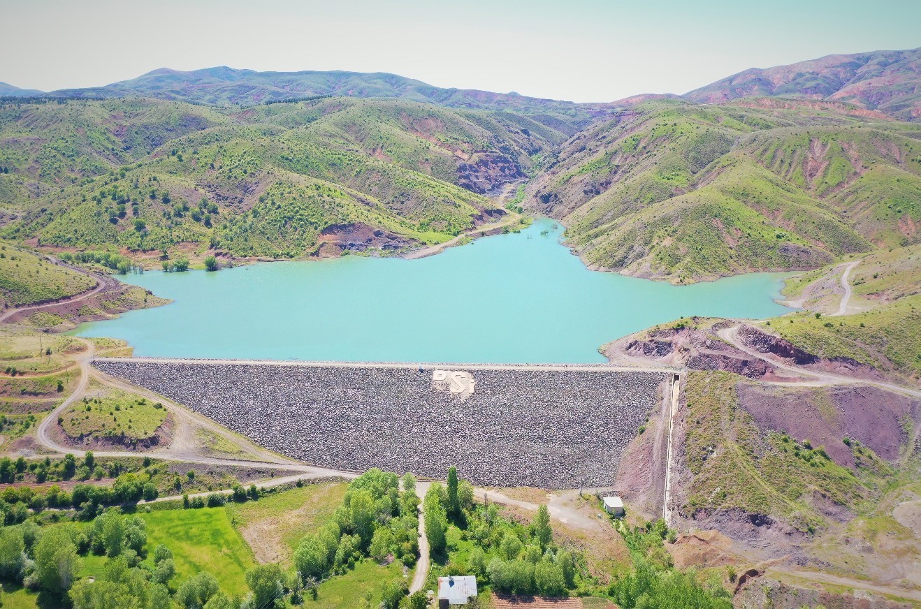DSİ’den 23 yılda Elazığ’a 105 milyar liralık yatırım
DSİ’den 23 yılda Elazığ’a 105 milyar liralık yatırım