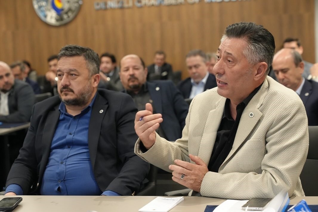 DSO Başkanı Kasapoğlu sanayisizleşme tehlikesine karşı uyardı
DSO Başkanı Kasapoğlu sanayisizleşme tehlikesine karşı uyardı