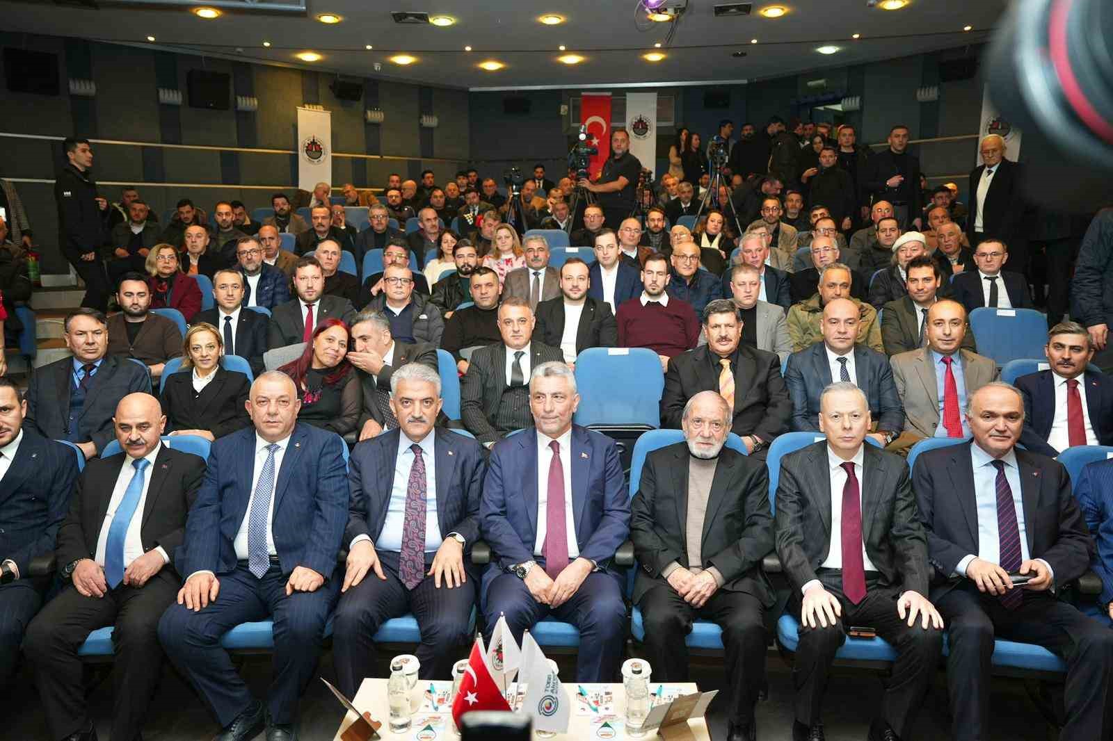 DTSO Başkanı Bıyık’ın ihracat akademisine bakandan destek
