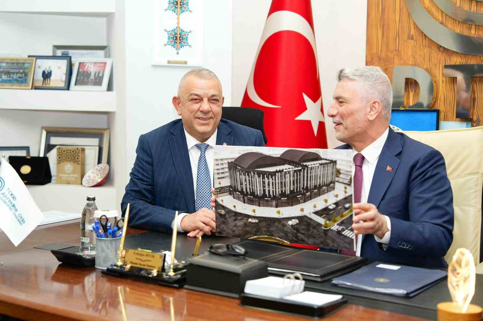 DTSO Başkanı Bıyık’ın ihracat akademisine bakandan destek
