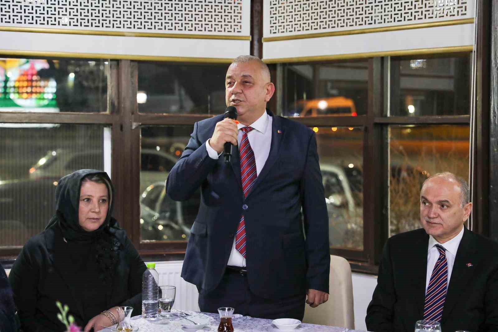 DTSO iftarda bir araya geldi
