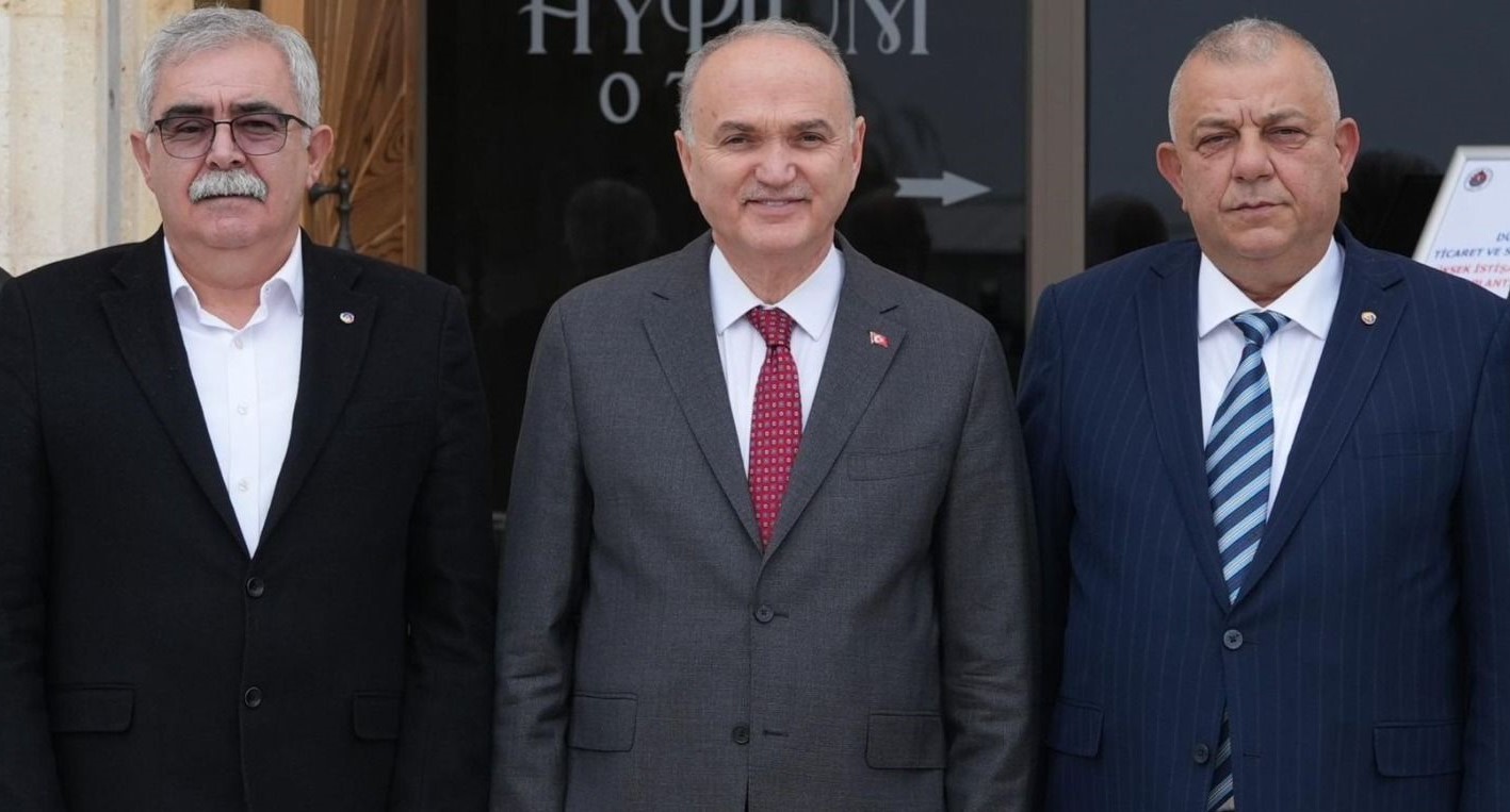 DTSO’dan Başkan Faruk Özlü’ye destek mesajı
DTSO’dan Başkan Faruk Özlü’ye destek mesajı