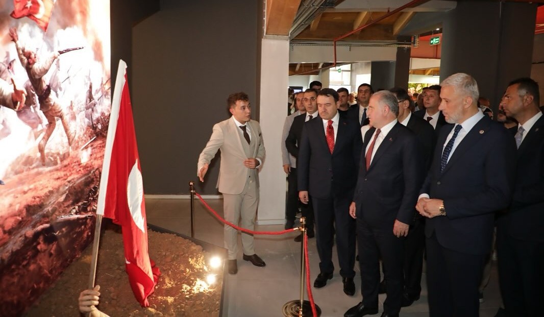 Dumlupınar Diorama Müzesi ilgi görüyor
