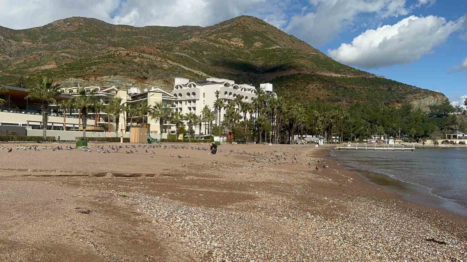 Dün sağanak yağış, bugün deniz keyfi
