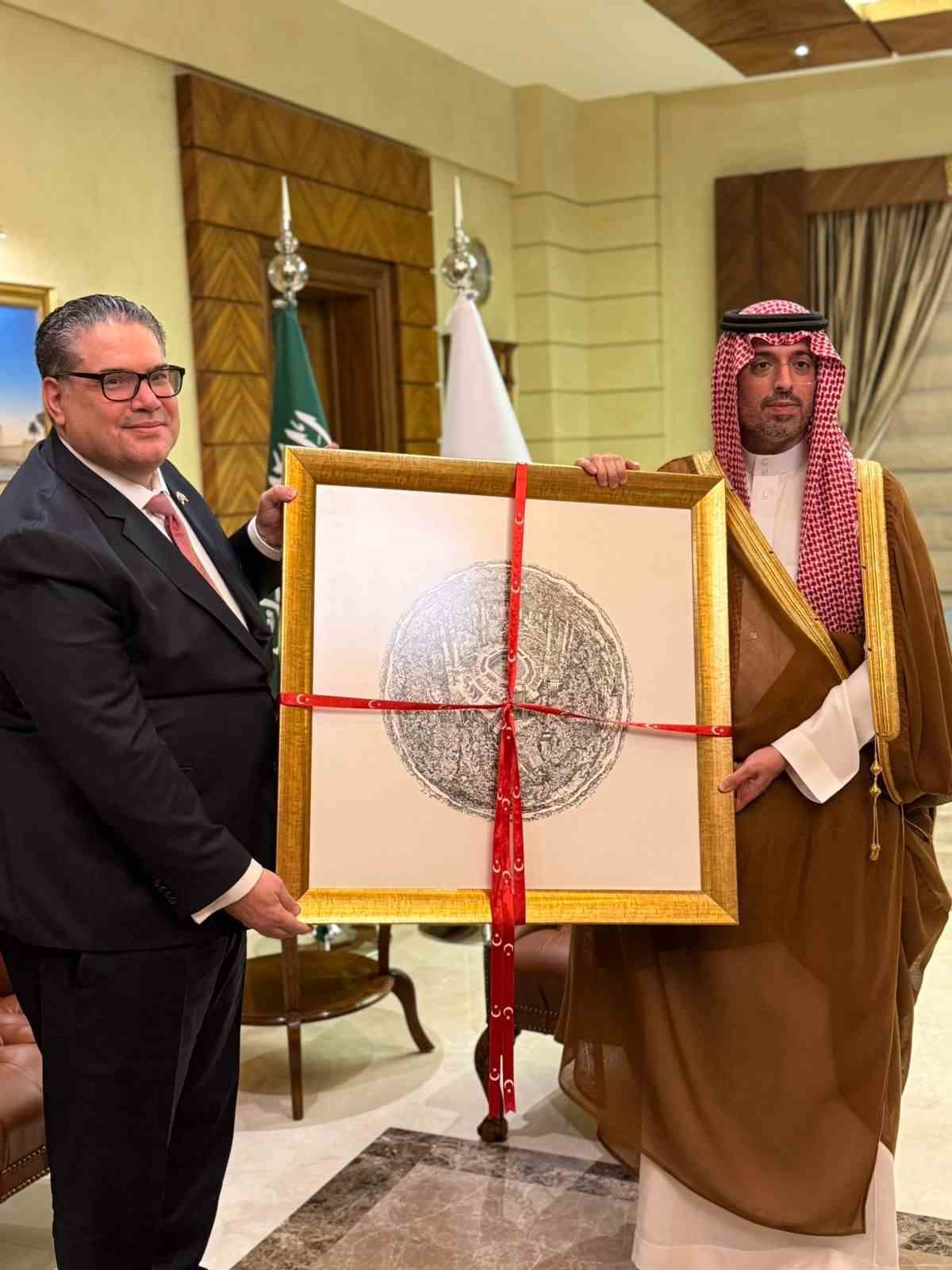 Dünya Türk Dili Ailesi Günü, Cidde’de kutlandı
