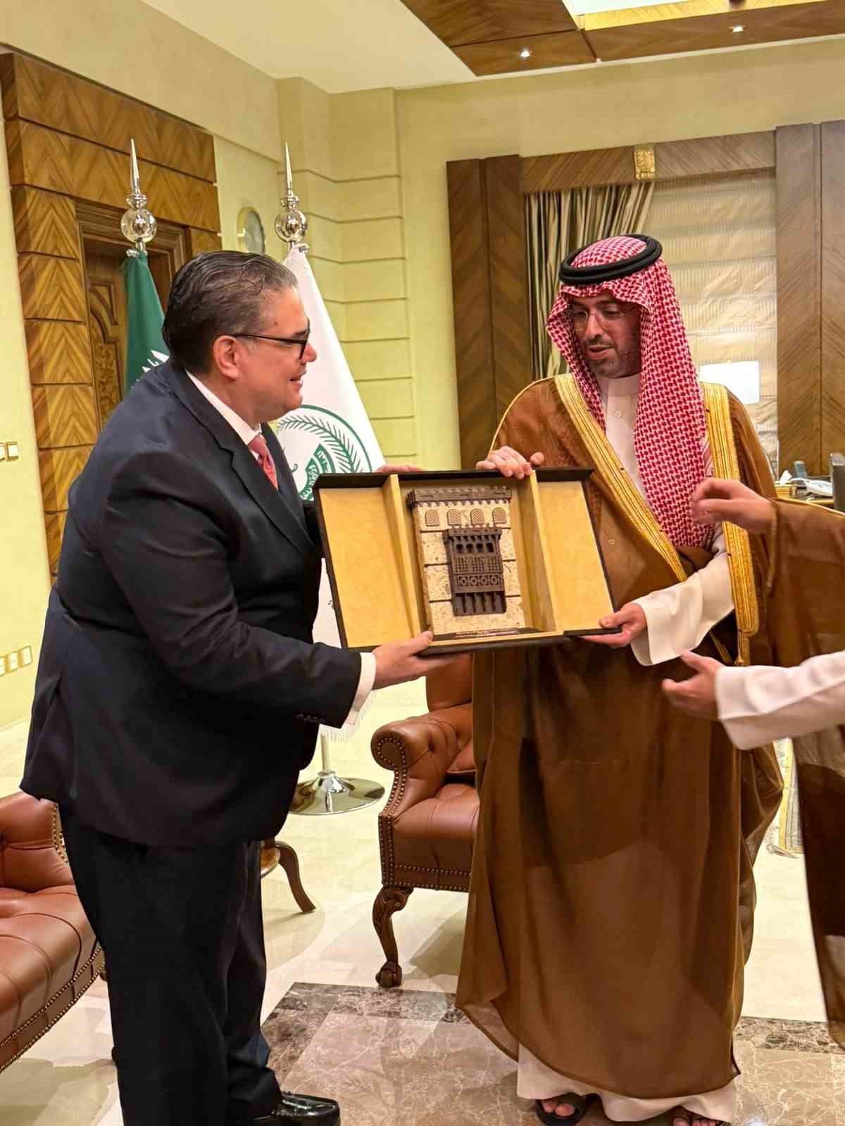 Dünya Türk Dili Ailesi Günü, Cidde’de kutlandı
