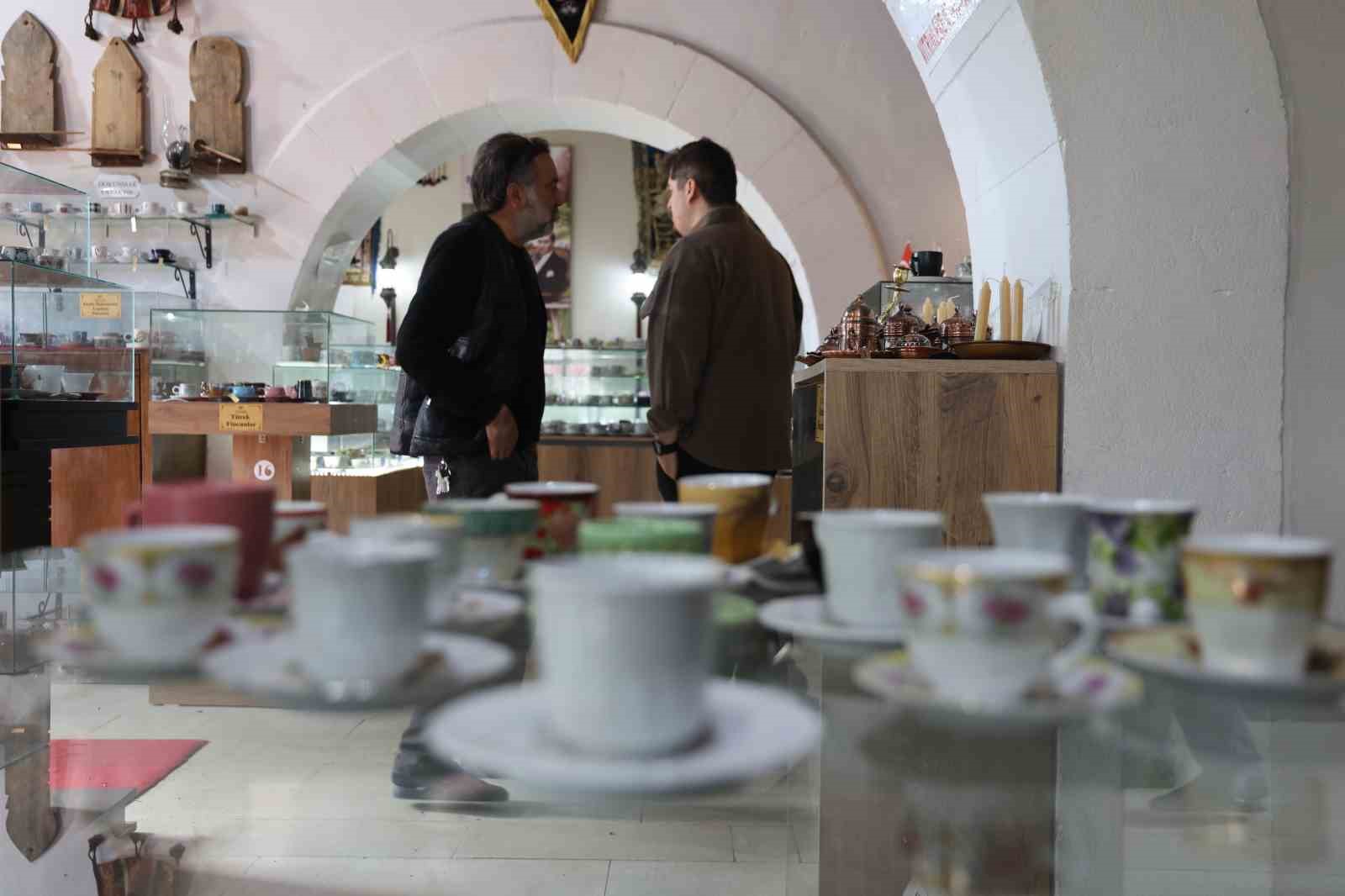 Dünyada sadece Elazığ’da olan ’Kahve Fincanı Müzesi’ 700 bin kişiyi ağırladı
