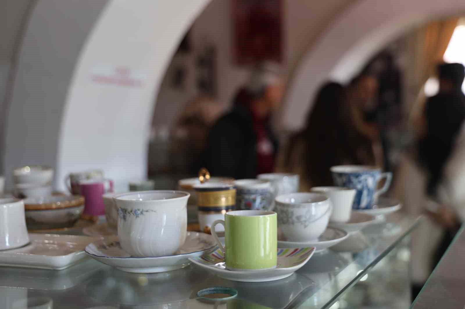 Dünyada sadece Elazığ’da olan ’Kahve Fincanı Müzesi’ 700 bin kişiyi ağırladı
