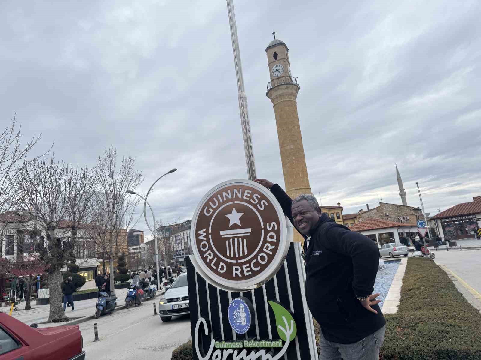 Dünyanın farklı ülkelerinden gelen turizm acente temsilcileri, Çorum’un tarihi mekanlarını gezdi
