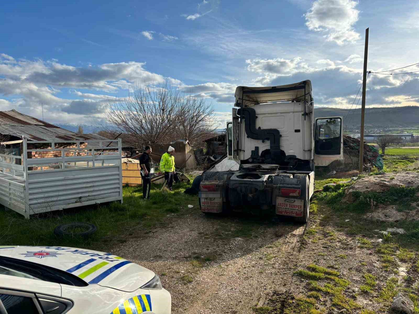 ’Dur’ ihtarına uymayan alkollü sürücüye 450 bin lira ceza
