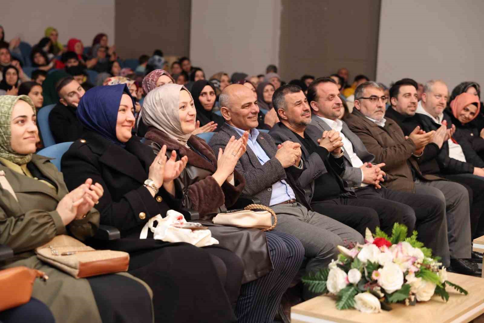 Dursun Ali Erzincanlı Körfezlilerle buluştu
