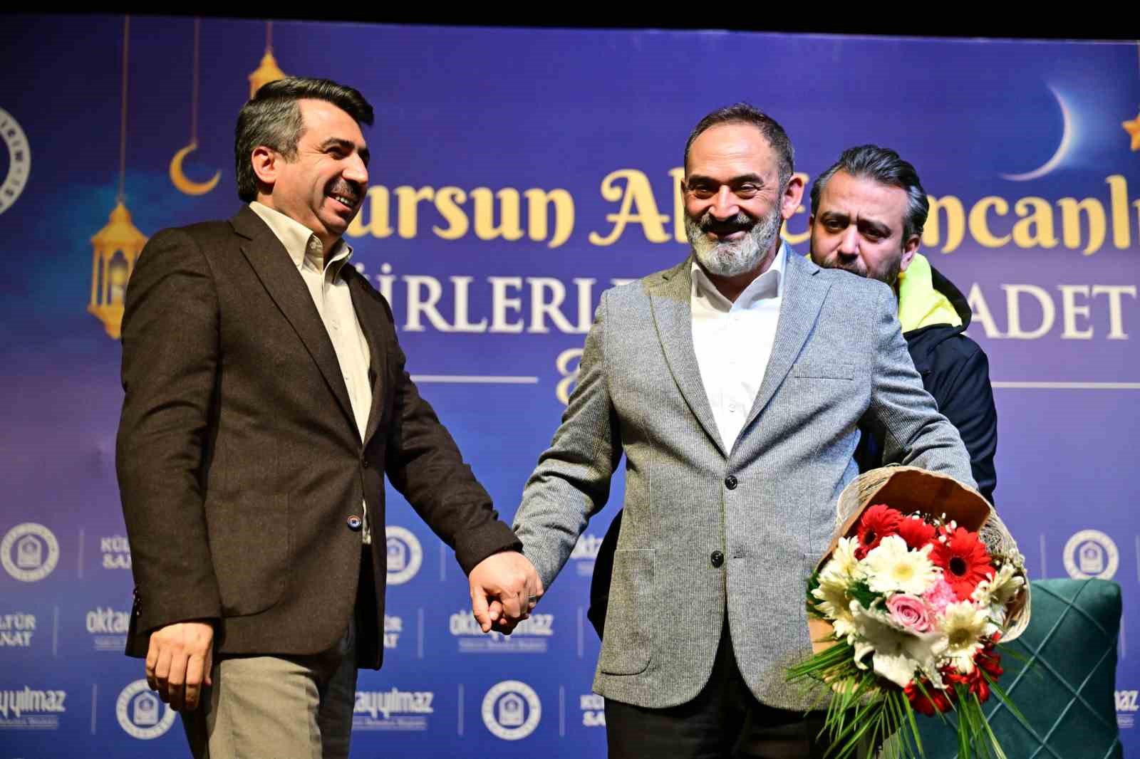 Dursun Ali Erzincanlı Yıldırım’da gönüllere dokundu
