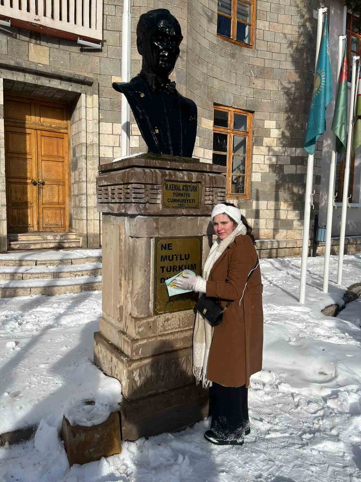 Duyarlı öğrenciden örnek davranış
