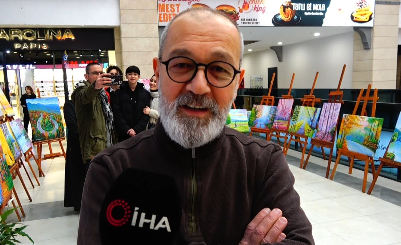 Duyguların tuvale yansıdığı sergi, sanatseverlerin izlenimleriyle sona erdi
