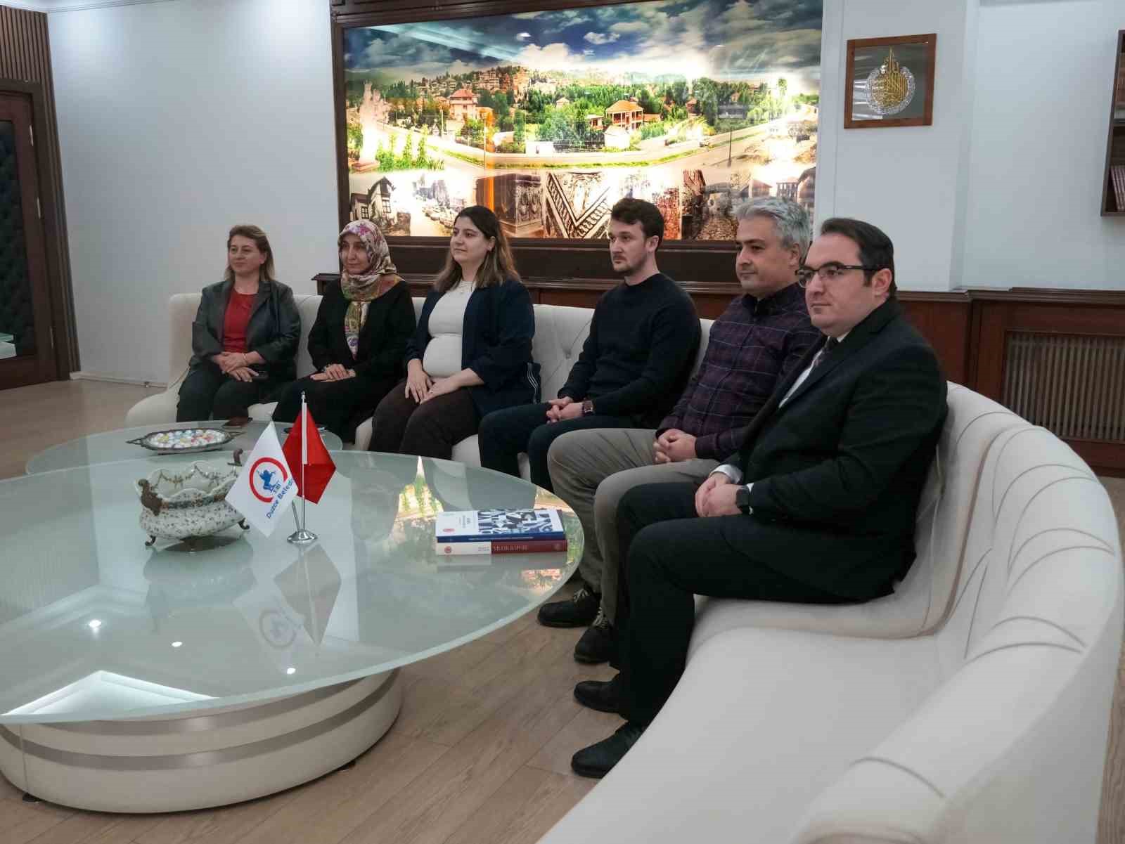 Düzce Belediyesi KDK heyetini ağırladı
