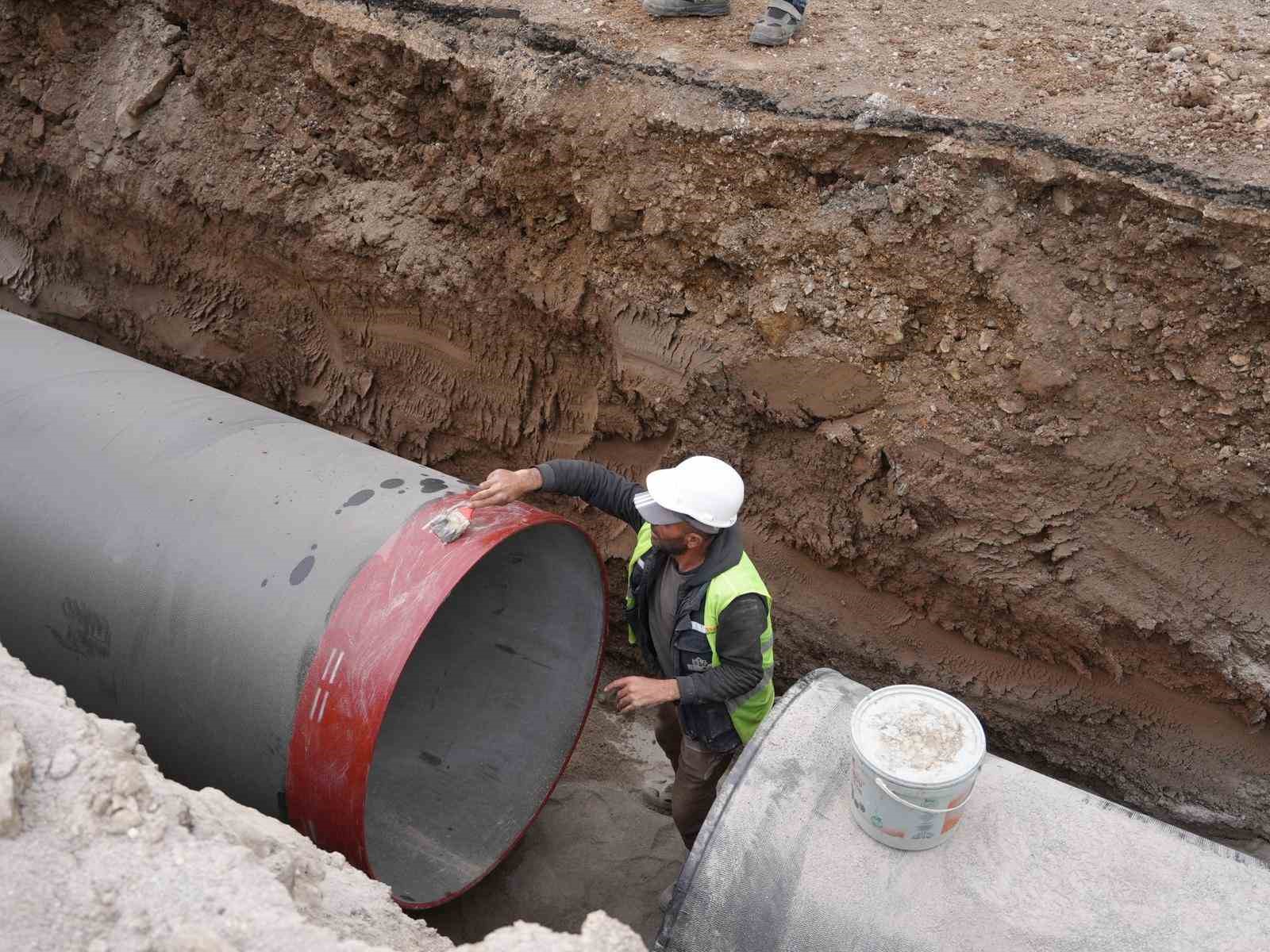 Düzce Belediyesi su şebekesini yeniliyor
