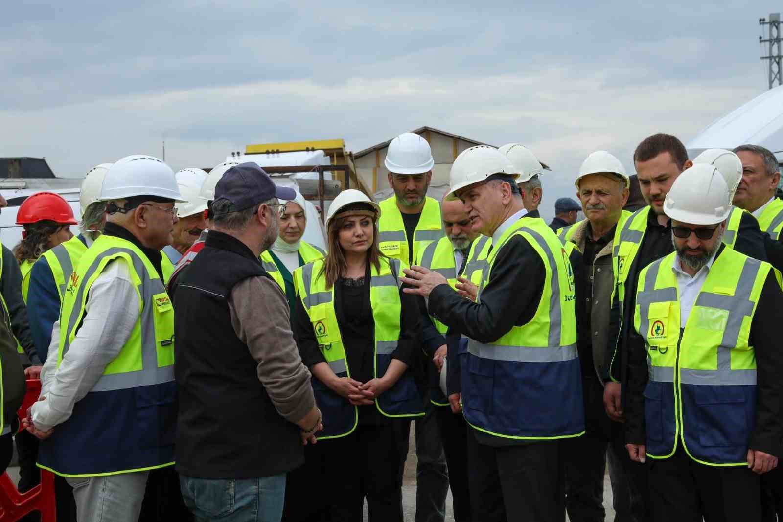 Düzce için siyaset üstü zirve
Düzce için siyaset üstü zirve