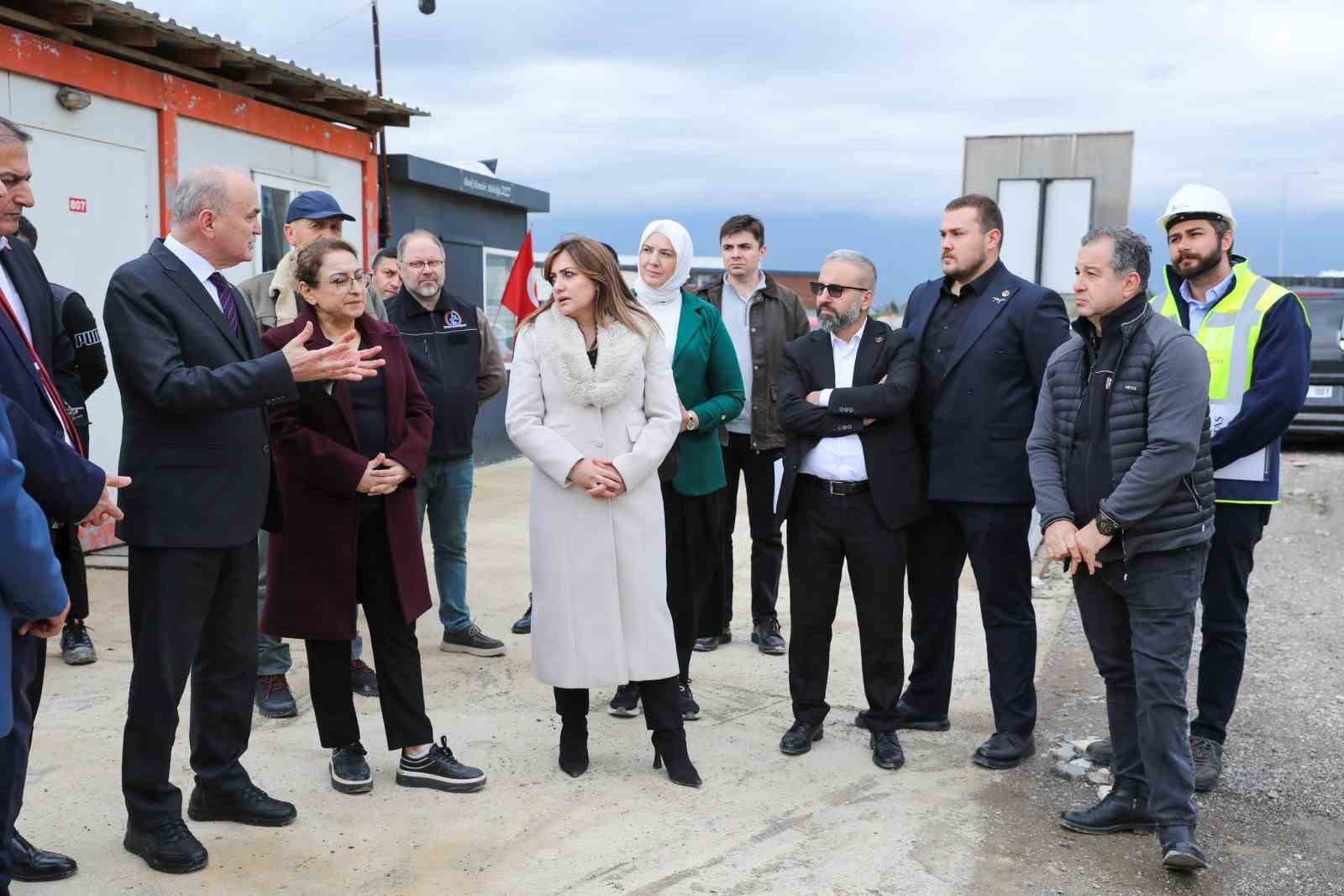 Düzce için siyaset üstü zirve
Düzce için siyaset üstü zirve