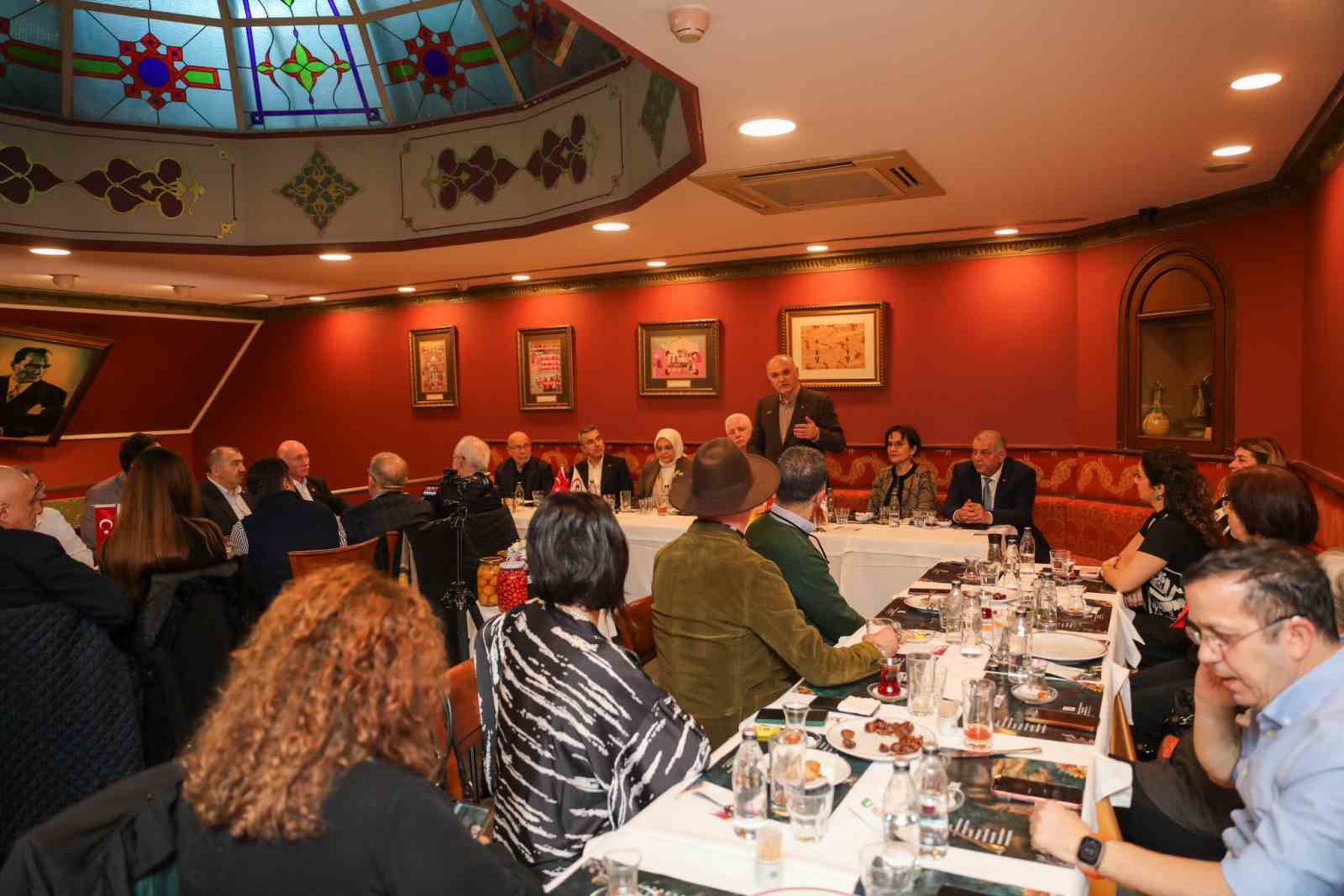 Düzce yemekleri 138 yıllık restoranda pişti
